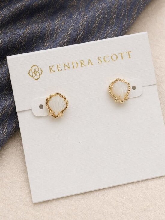 Kendra Scott Jewelry - Kendra Scott Brynne Shell Gold Ivory Mother-of-Pearl Stud Earrings